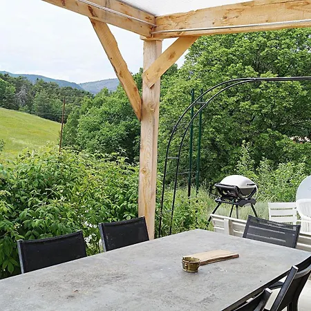 De Saint-ribert 6 Pieces Semesterbostad *