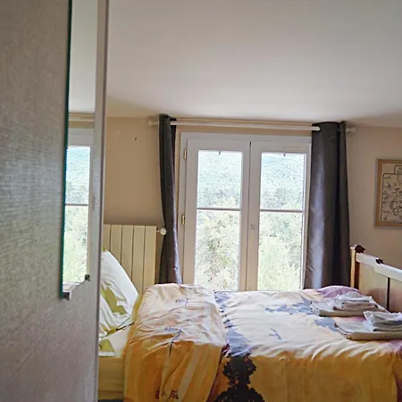 Semesterbostad De Saint-ribert 6 Pieces La Rochette (Alpes-de-Haute-Provence)